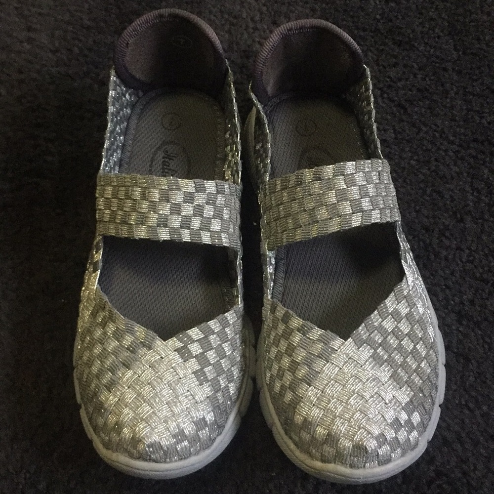 Slip on Flex Cushioned Sneaker